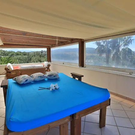 Harmony, Steinvilla Villa